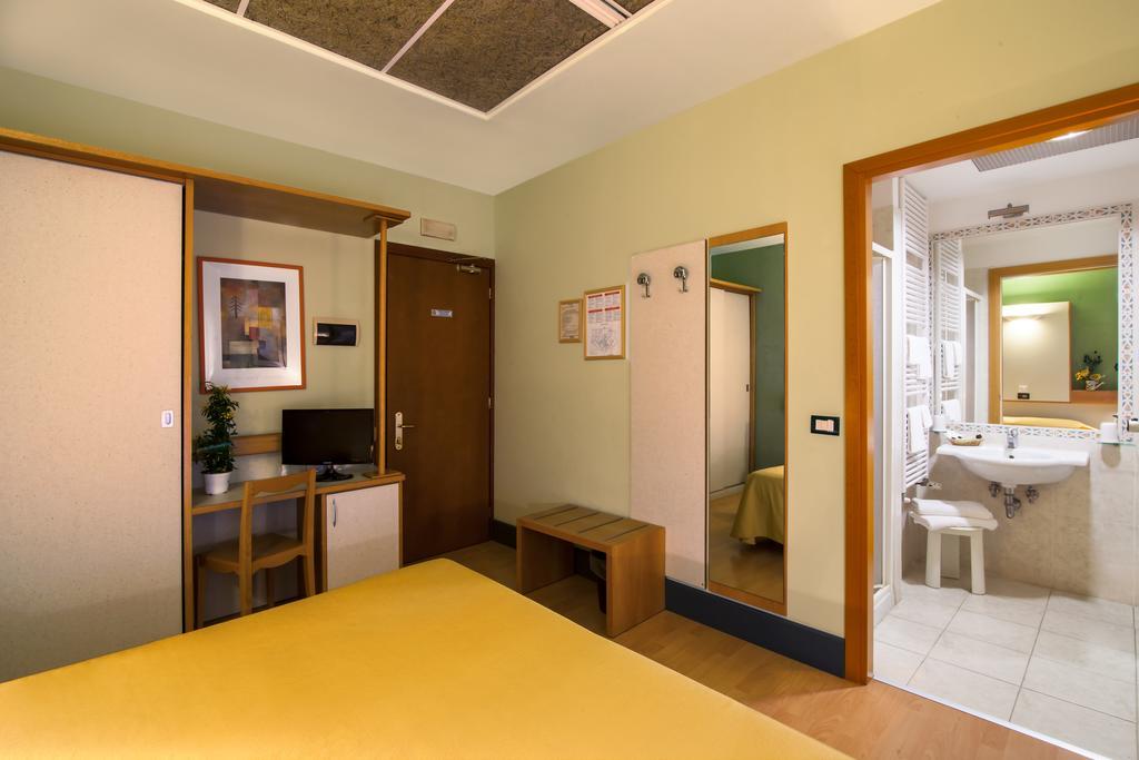 Duca Del Mare - Hotel Di Nardo group Massa Marittima Buitenkant foto