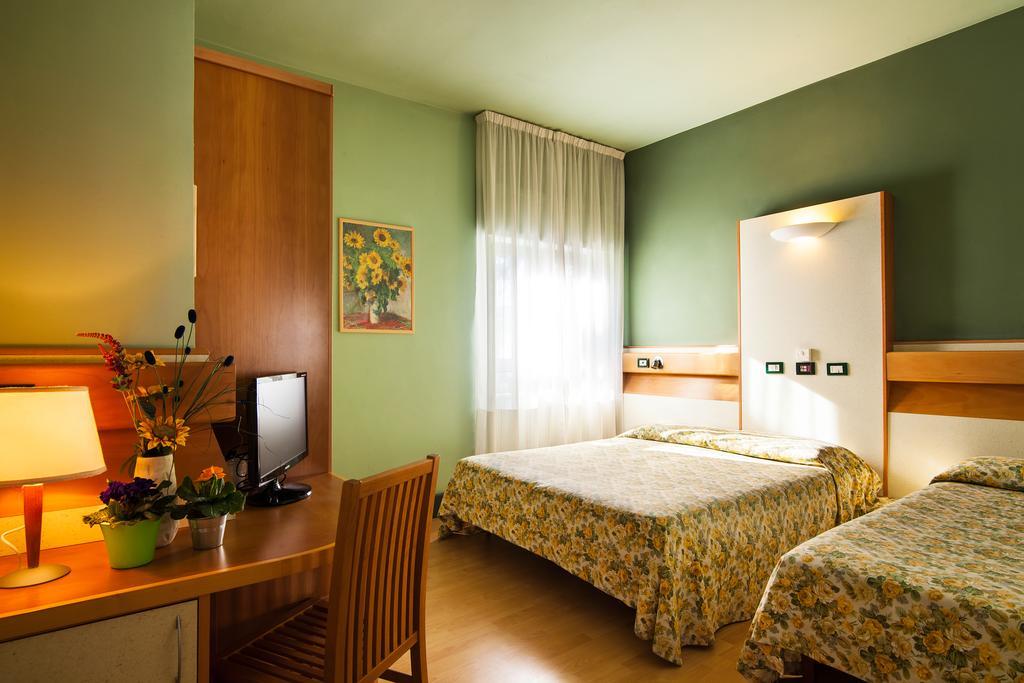 Duca Del Mare - Hotel Di Nardo group Massa Marittima Buitenkant foto